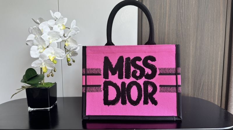 chr1st1an D10r shopping bags